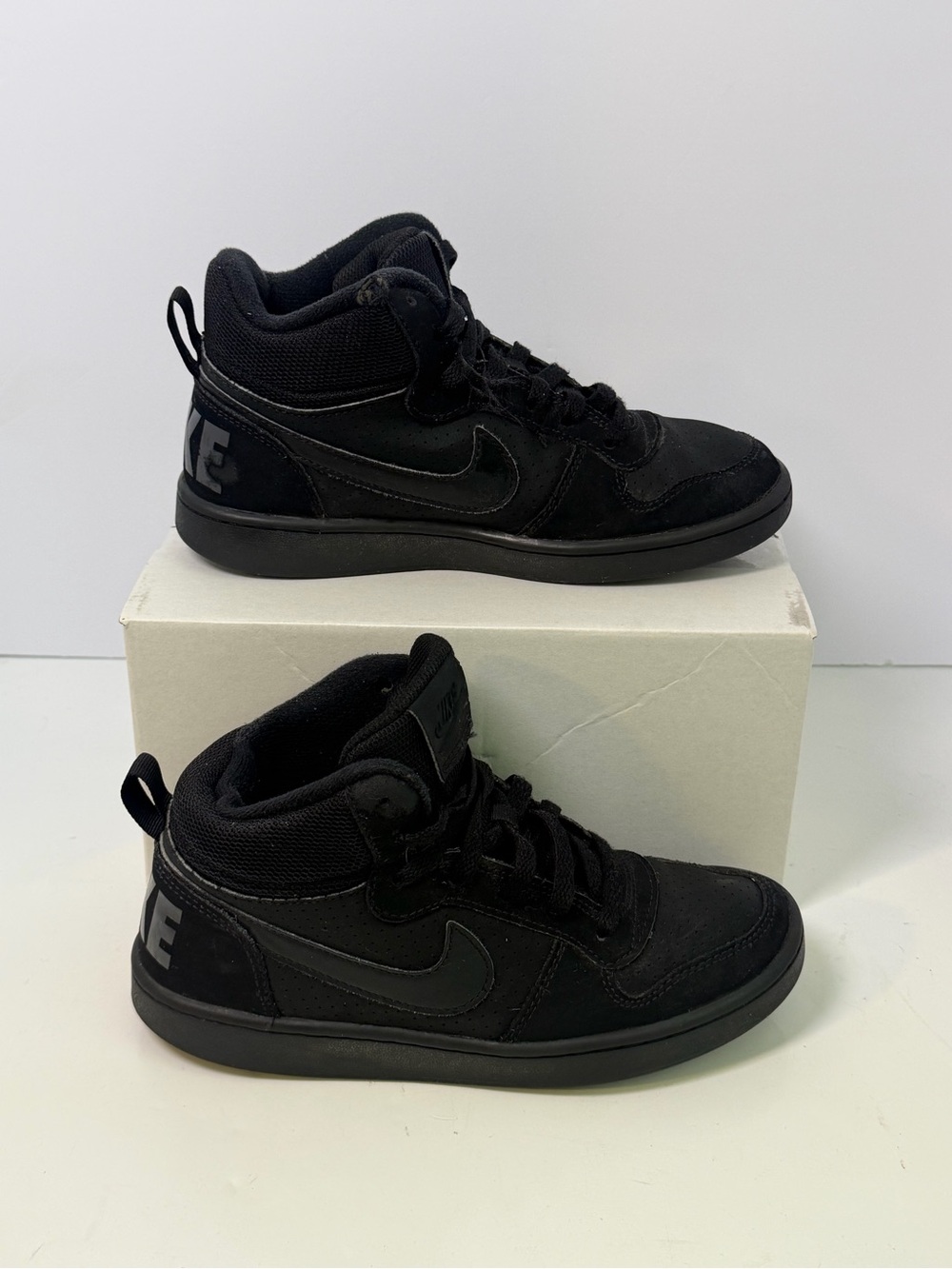 Nike Black High-Top Sneakers youth 4